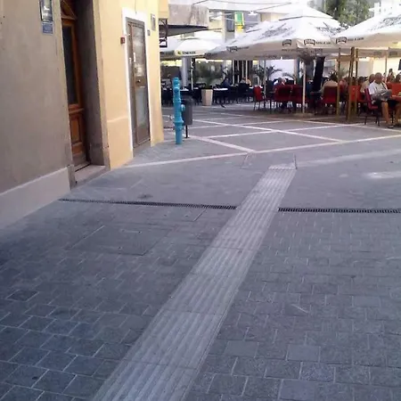 Meri * Rijeka