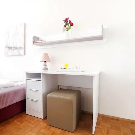 Meri * Rijeka